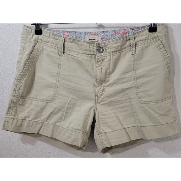Levi's Tan Beige Chino Denim Shorts 12 Flat Front Slashed Pockets Lightweight - Picture 1 of 4